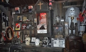 https://roadtrippers.com/us/monroe-ct/attractions/warren-occult-museum?lat=40.80972&lng=-96.67528&z=5
