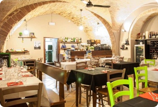 osteria-piazzetta-dellerba-assisi-e1409732271308