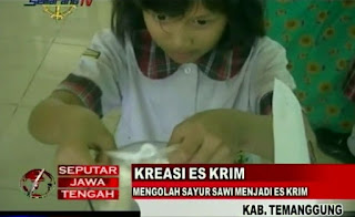 (Antara)-Siswi Sekolah Dasar Pangudi Utami di Kota Temanggung, Jawa Tengah, berhasil menciptakan makanan alternatif pengganti sayuran berupa es krim. Selain bermanfaat bagi kesehatan tubuh, es krim sawi rasa alpukat ini, disukai anak-anak yang tidak gemar makan sayuran. 