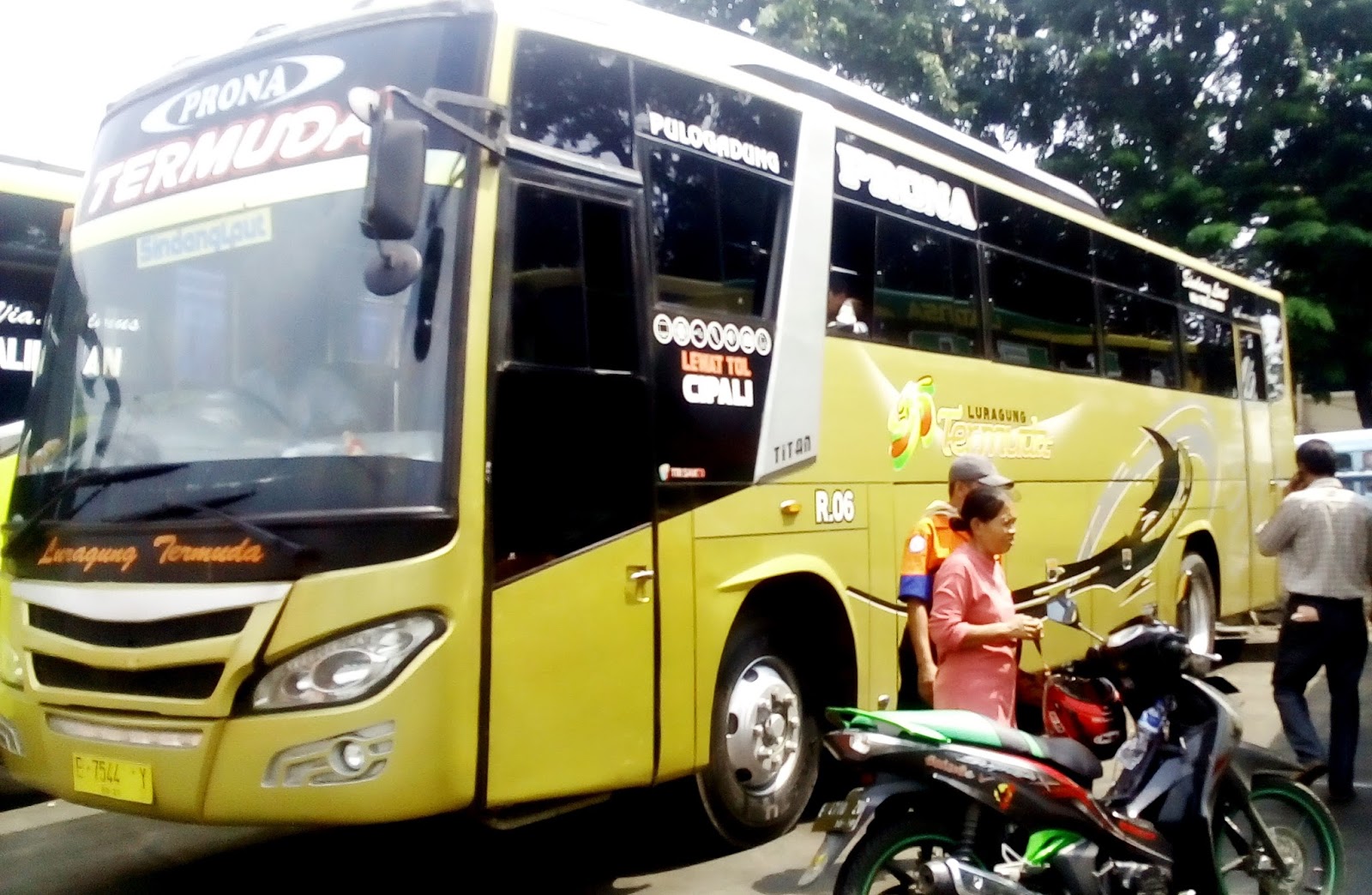 GokugenNet Jadwal Ke Berangkatan Bus Pangkalan Asem Jakarta Pusat
