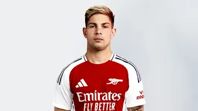 Emile Smith Rowe Celebrates First Fulham Goal with Heartfelt Dedication to Nigerian Teammates Bassey and Iwobi-OXYGIST