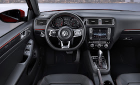 Interior view of 2015 Volkswagen Jetta GLI