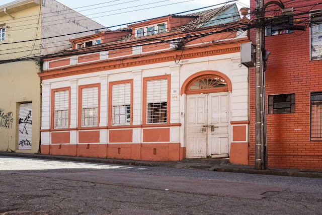 Outra casa na Treze de Maio