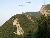 Vistes del Castell e Roset, La Gotzera i el Cap de Tastanós des del mirador del Camí de l'Aigua