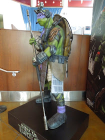 Donatello Teenage Mutant Ninja Turtles statue