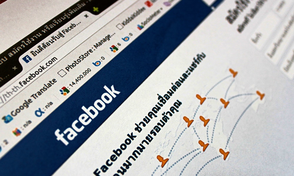 Cara Blokir Akun Facebook Orang Lain Tanpa Berteman ~ Small Print