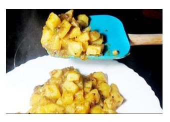 Khatte Aloo Recipe