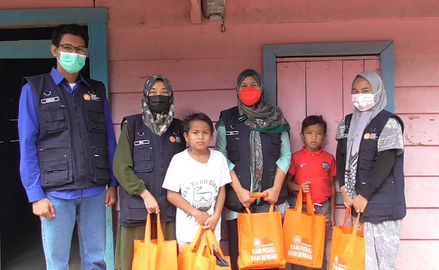 Sekolah Akan Dimulai, Tim YBKB Cabang Jambi Adakan Program Bantuan 'Back To School' Kepada Anak-Anak Yatim Piatu