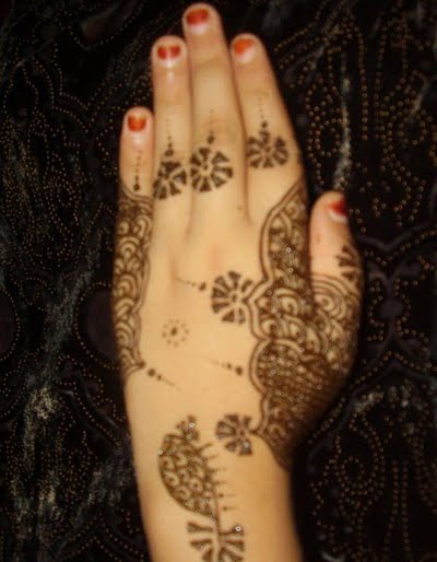 Arabic mehndi designs photo