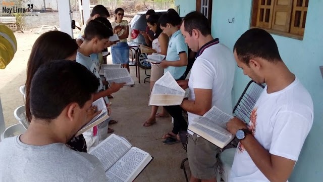 IGREJA CONGREGACIONAL DE SANTA CRUZ DIVULGA PROGRAMAÇÃO DO RETIRO ESPIRITUAL