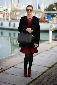 Black faux fur coat, Carven burgundy dress, Givenchy Antigona bag, Icone burgundy boots, Fashion and Cookies, fashion blogger