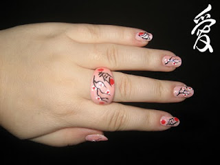 Nail Art Fashion Japanese Style with French Touch