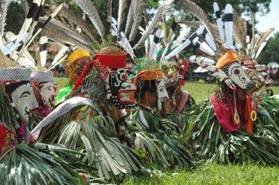 Tarian Khas Kalimantan Suku Dayak