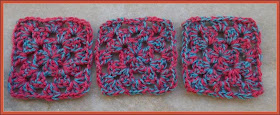 Sweet Nothings Crochet pattern blog, free pattern for a easy toiletry or pencil pouch,