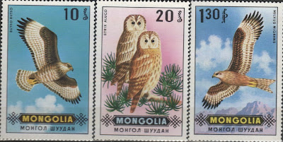 монгольские марки с хищными птицами