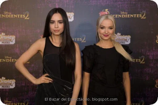 Descendientes Avant Premiere 16.jpeg