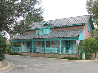 taos new mexico territorial house