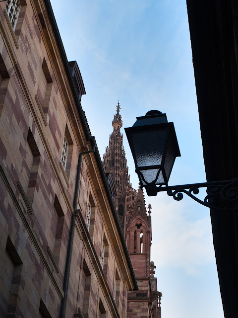 jiemve, Grand Est, Strasbourg, Cathédrale, portail, sculpture, bas-relief, clocher, tour, flèche, clocher