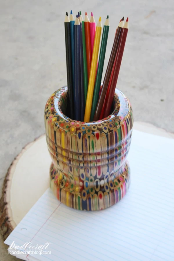 Make your own colored pencil vase with 216 colored pencils, easycast resin and a lathe for wood turning.