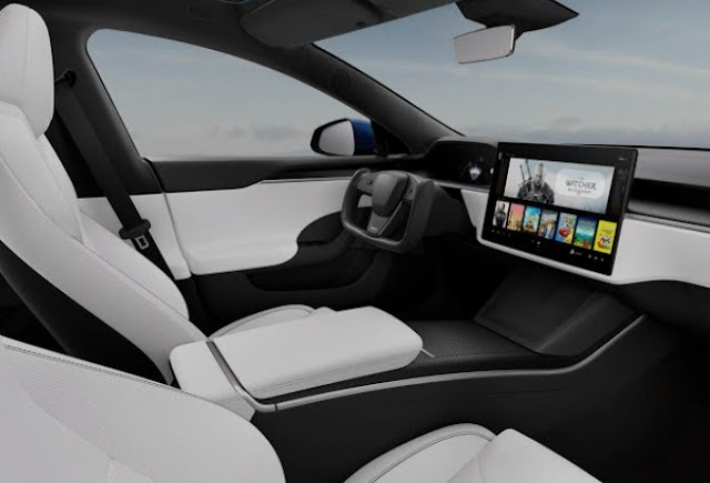 Tesla Model S Plaid Interior