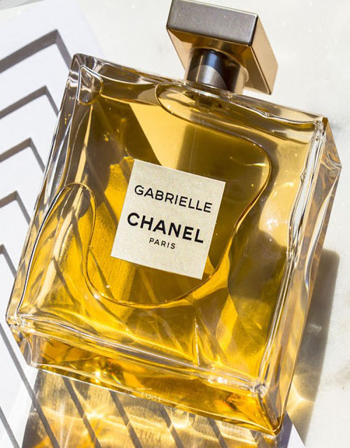Парфюмированная вода Gabrielle Chanel (приятный подарочный совет на праздники)