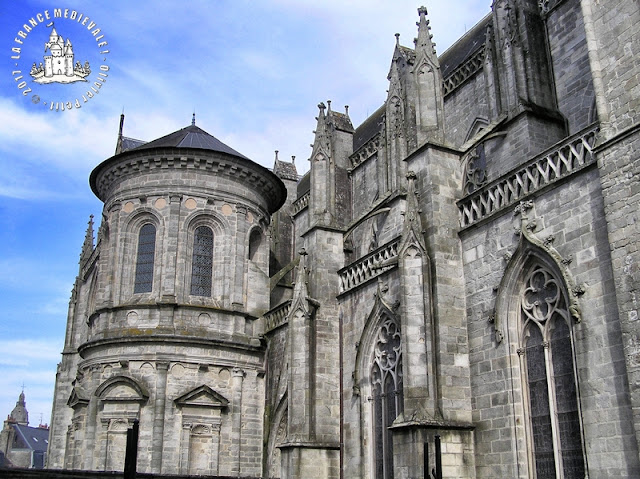 VANNES (56) - Cathédrale Saint-Pierre