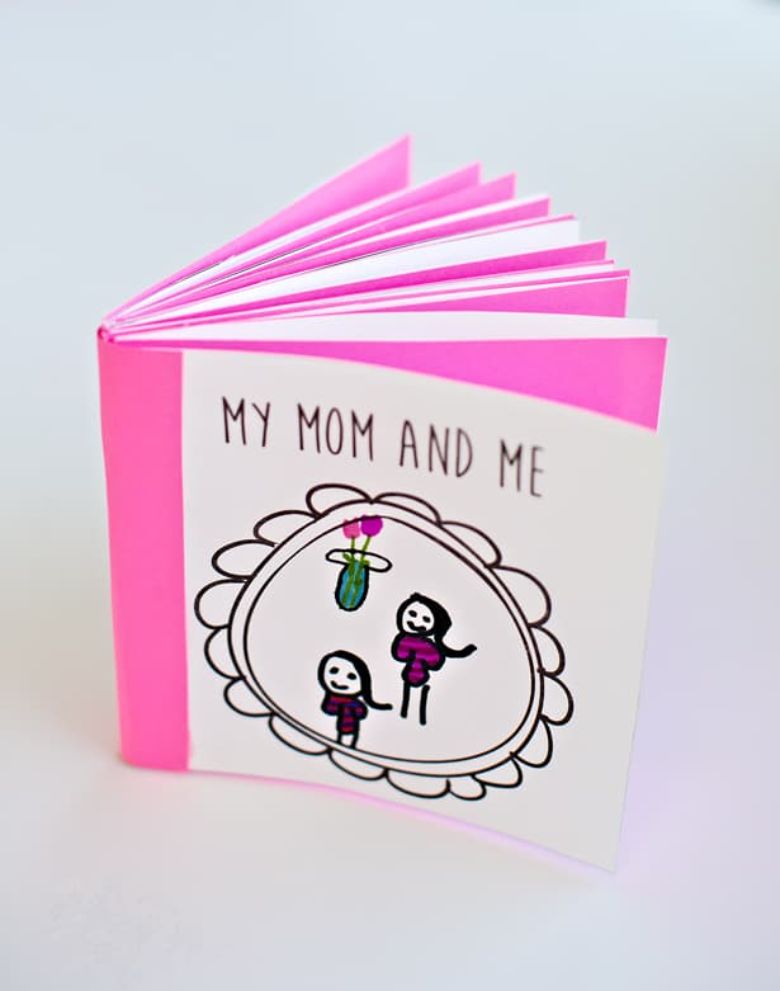 mom and me book - mothers day craft for preschoolers