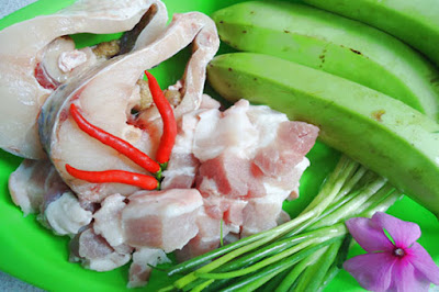 Cá kho chuối xanh