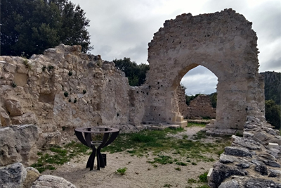 Ruinas de la iglesia de Santa María - Portilla de Ibda