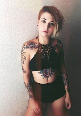 Girls With Underboob Tattoos Wearing Crop Tops
