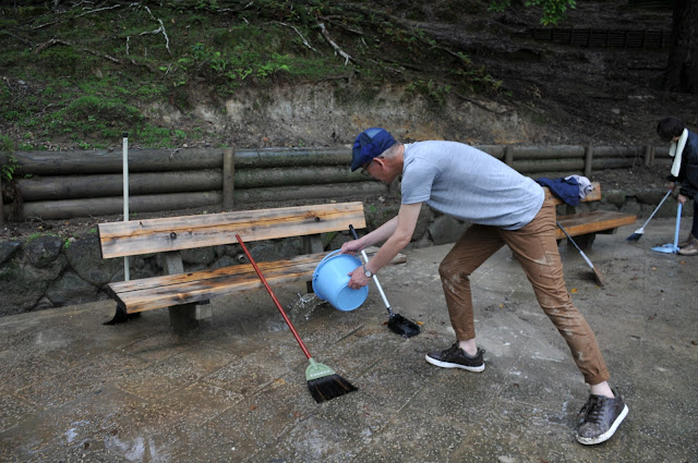 奈良公園浮見堂清掃活動