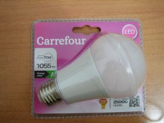 http://bombillasdebajoconsumo.blogspot.com.es/2014/12/bombilla-led-carrefour-12w-1055-lm.html