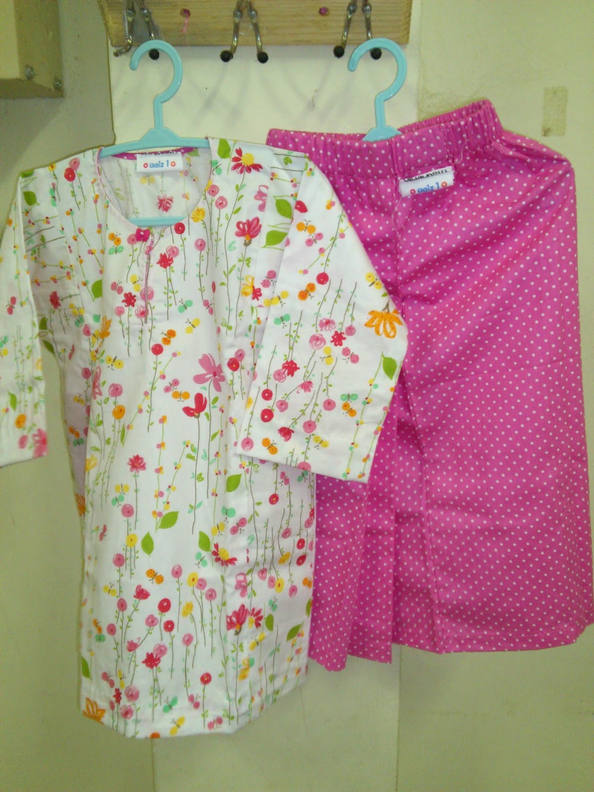 So Lovely Collections Ready  Stocks Baju  Kurung  English  