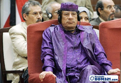 Muammar Gaddafi Dan Pakaiannya