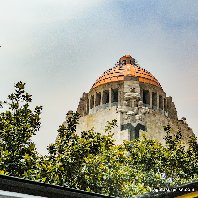 Mirante da Praça da República na Cidade do México