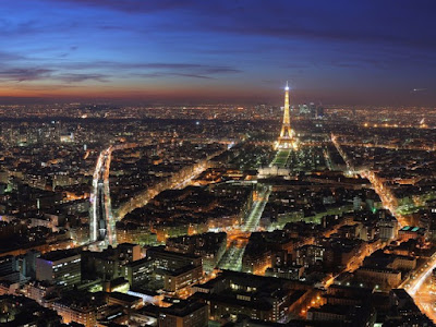 famous tourist attractions in paris, eiffel