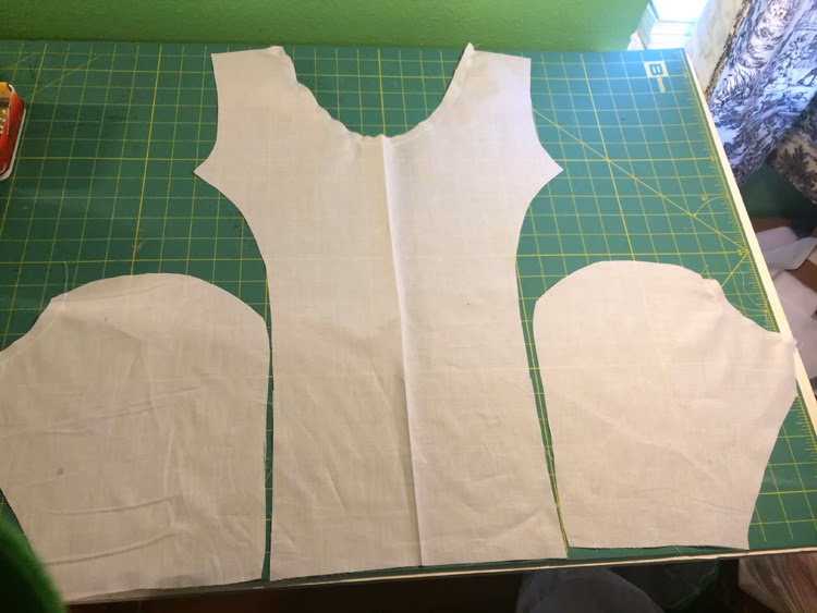 Bustier for people with bigger bust size. How to draft a princess dart  bustier pattern for big bust. 