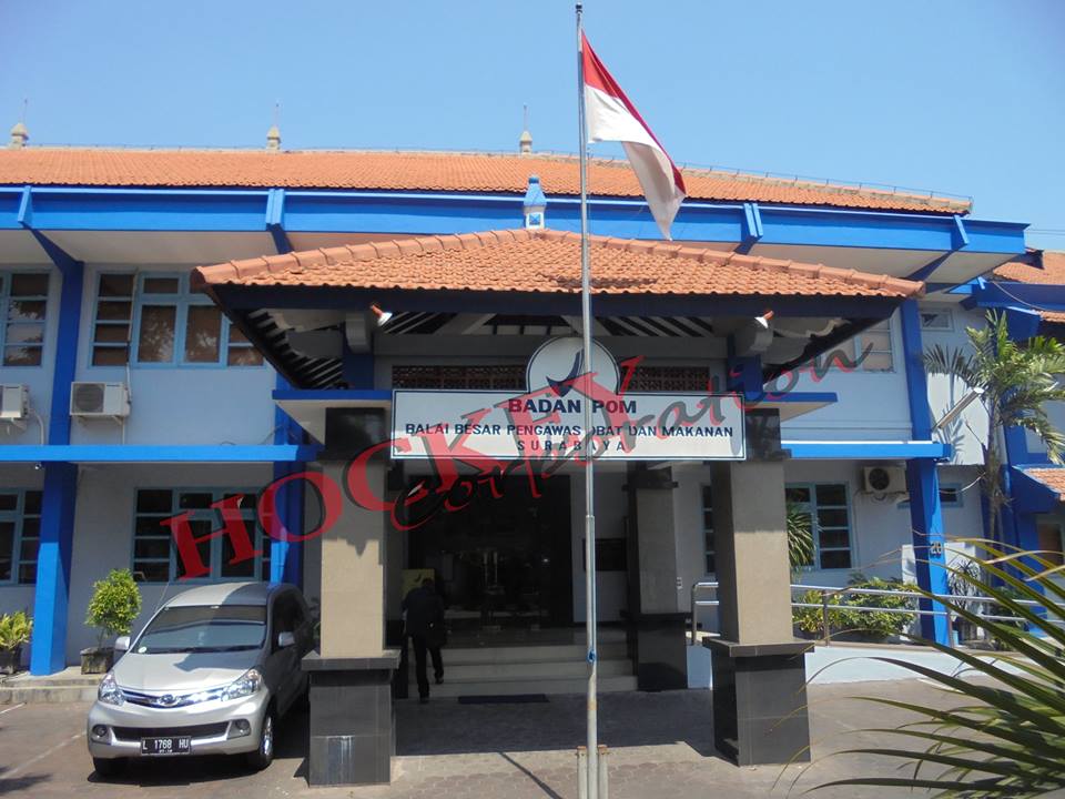 foto gambar rak minimarket,rak supermarket,rak toko,meja kasir,mesin kasir