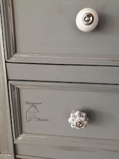 décoration "bouton d'armoire" porcelaine