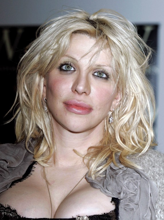 Courtney Love continues to be the most clueless fucking person on the whole 
