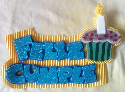 diseña toppers personalizados para tortas y arreglos que te permitan generar ingresos desde casa