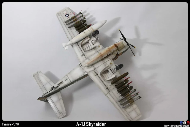 Maquette du Skyraider A-1J  de Tamiya au 1/48.