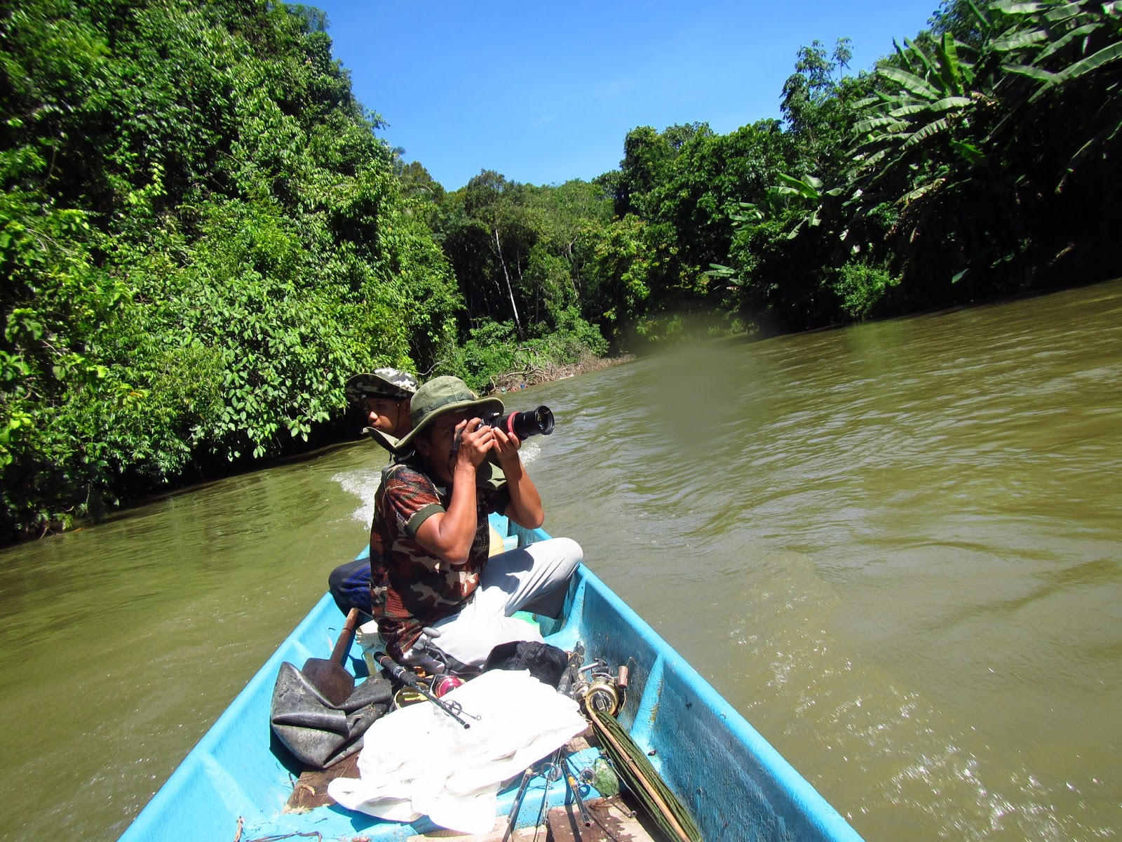 MATDINGUNUNG.BLOGSPOT.COM: XPDC MEMBURU KELAH DI SUNGAI 