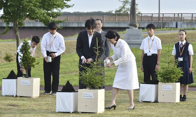 Japanese Crown Prince Akishino and Crown Princess Kiko attended the opening ceremony of the Inter-High School Championships