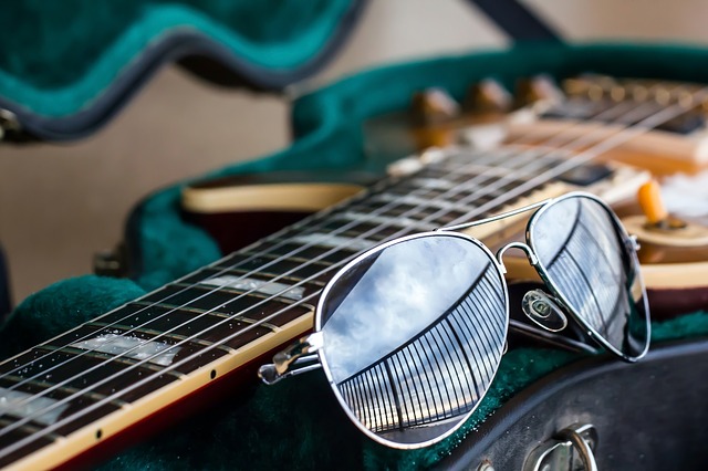 Glasses with Guitar 