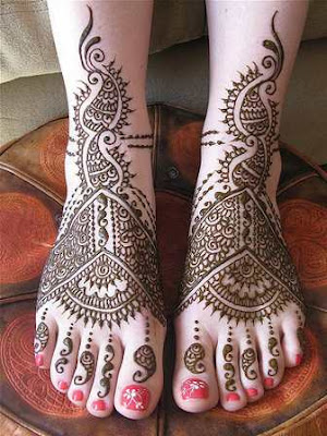 Bridal_Feet_Mehndi_Design_for_2013