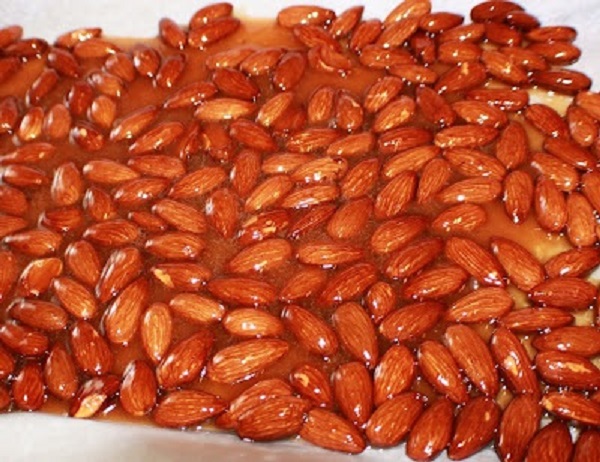 almond brittle