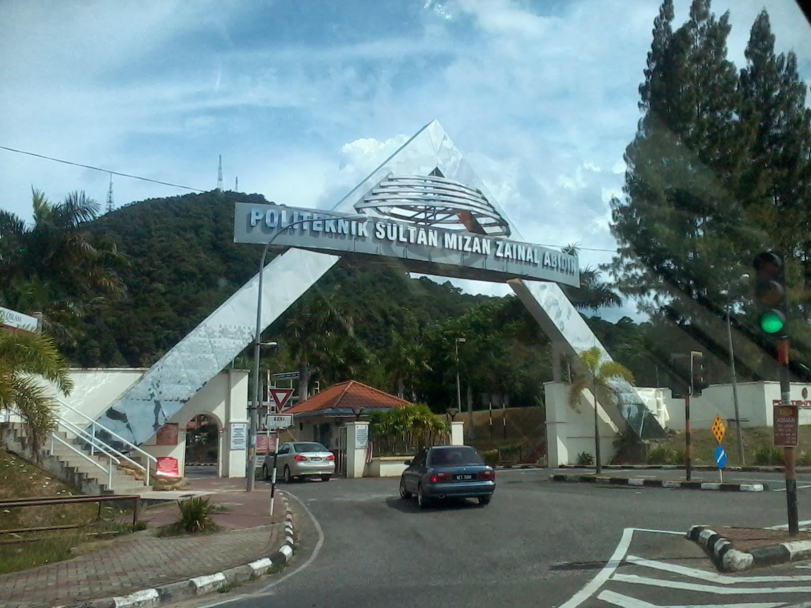 BROMALIM Sepanjang Jalan Ke Terengganu Politeknik 