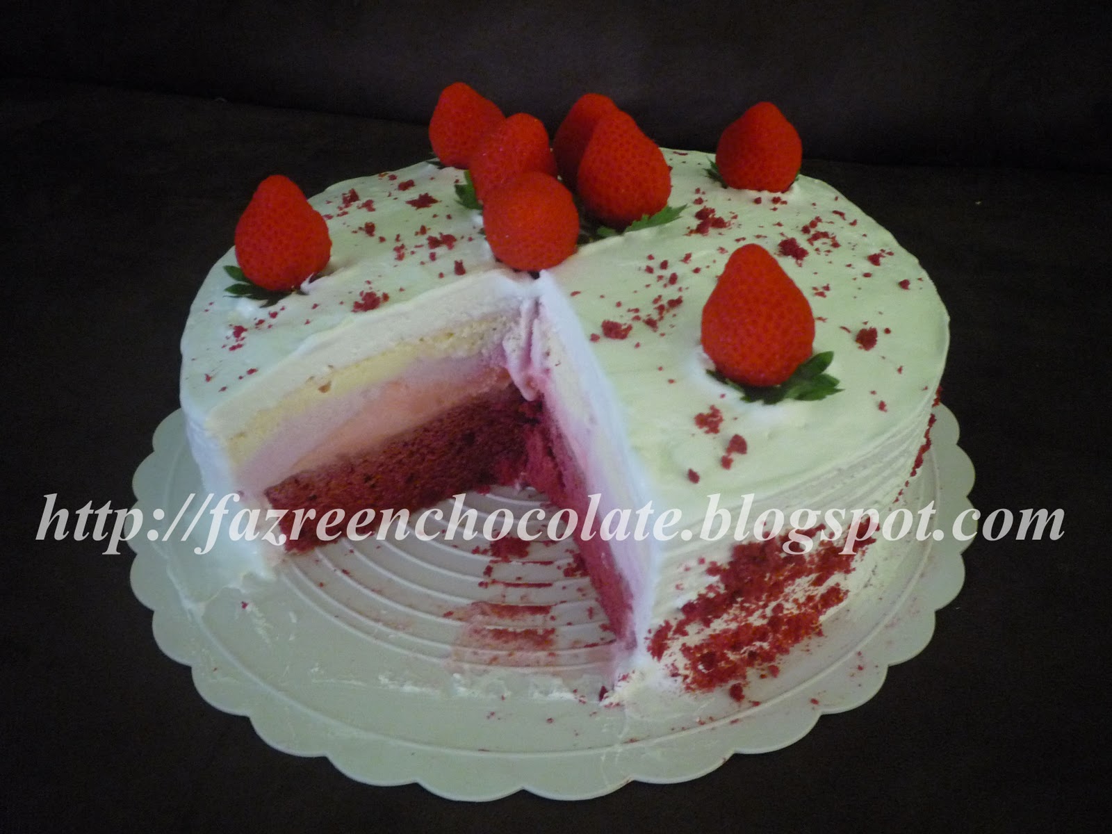 FAZREEN CHOCOLATE: Ice Cream Red Velvet