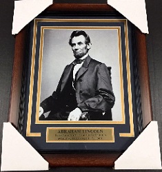 Image: Abraham Lincoln Portrait 16TH UNITED STATES PRESIDENT FRAMED 8x10 PHOTO, by Baseball Card Outlet and Sports Memorabilia